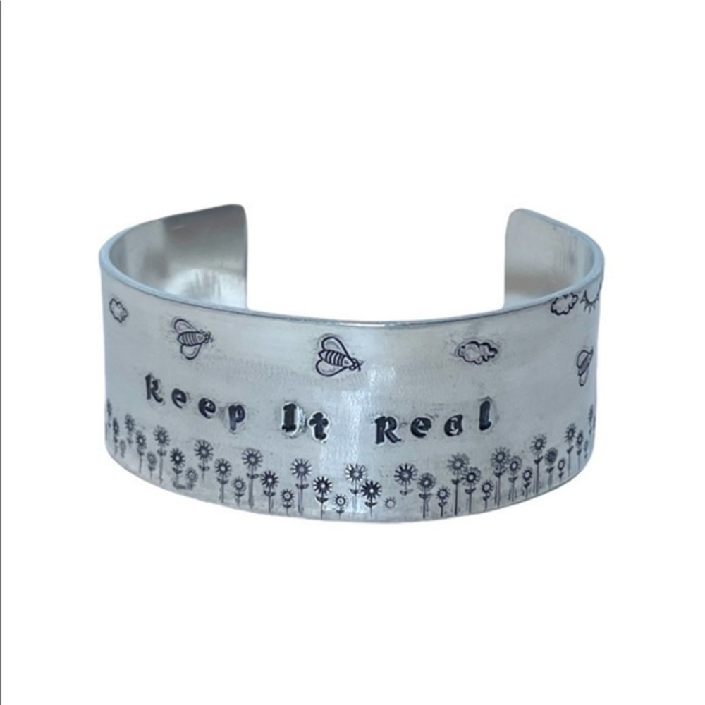 Handmade stamped “Keep it Real” floral bee adjustable hypoallergenic‎ bracelet